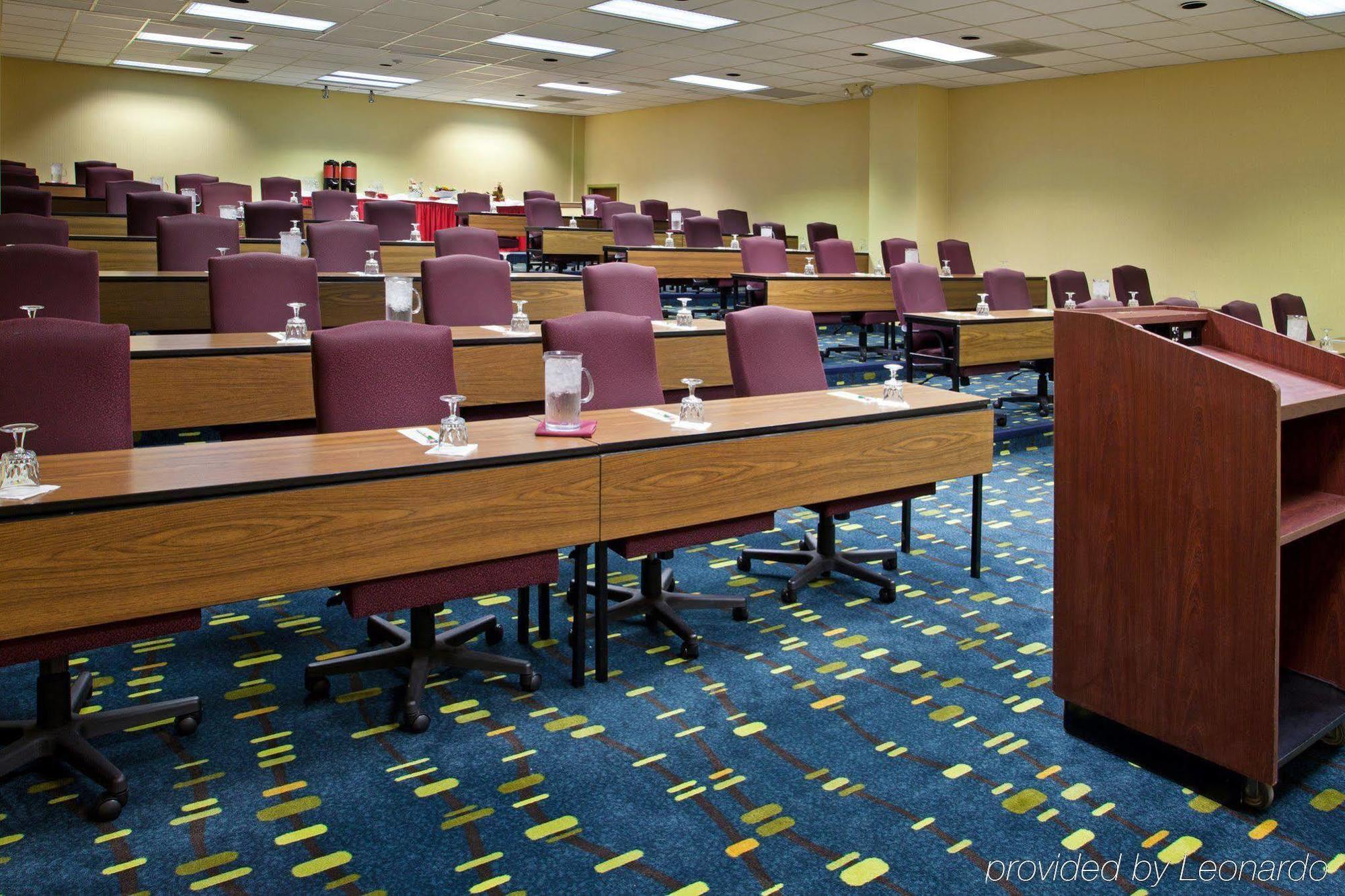 Holiday Inn Cleveland - South Independence By Ihg Екстер'єр фото